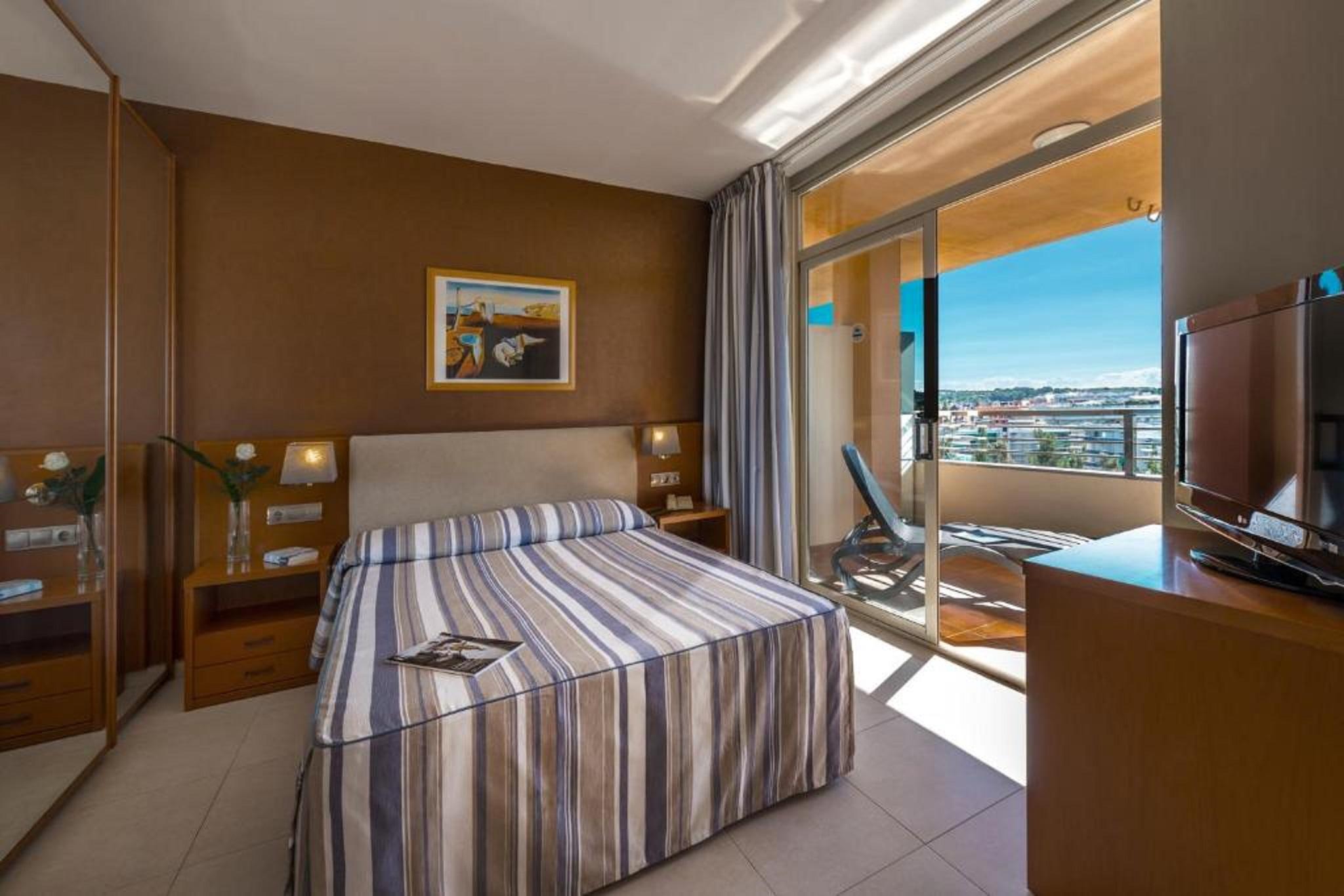 4R Gran Regina Hotel Salou Exterior photo