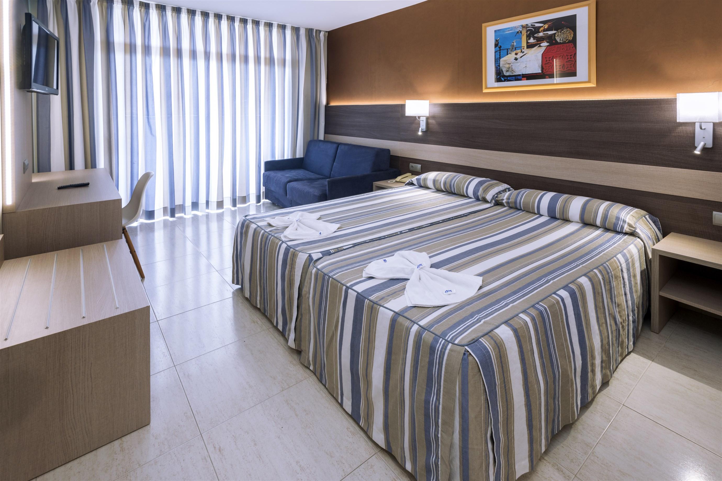 4R Gran Regina Hotel Salou Exterior photo