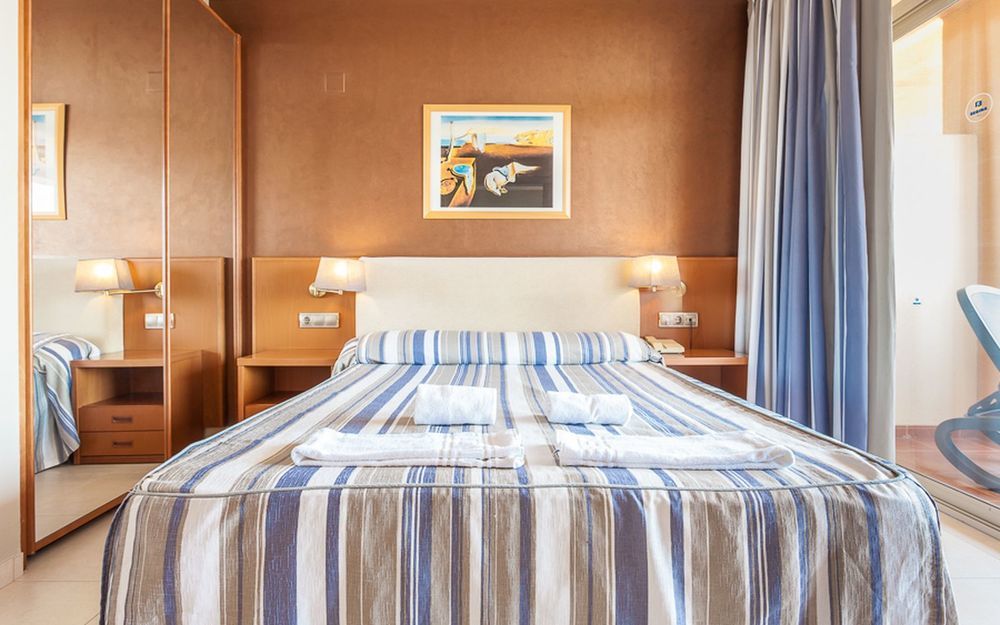 4R Gran Regina Hotel Salou Exterior photo